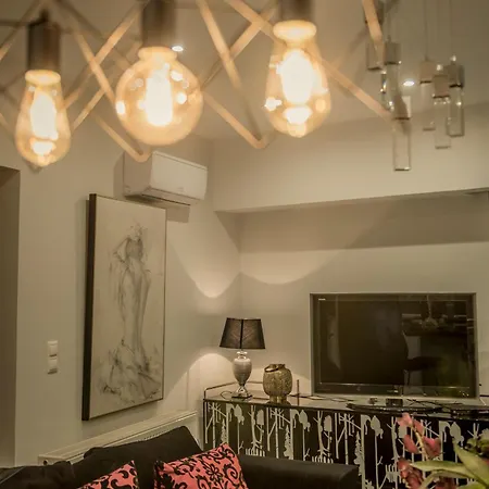 Eva's Luxurious Penthouse #mitropoleos6 * テッサロニキ