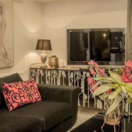 Daire Eva's Luxurious Penthouse #mitropoleos6 *