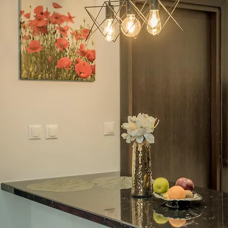 Daire Eva's Luxurious Penthouse #mitropoleos6